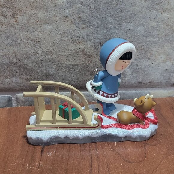 Hallmark Christmas Ornament Frosty Friends Frosty Reindeer Pal 2022 - Picture 3 of 12